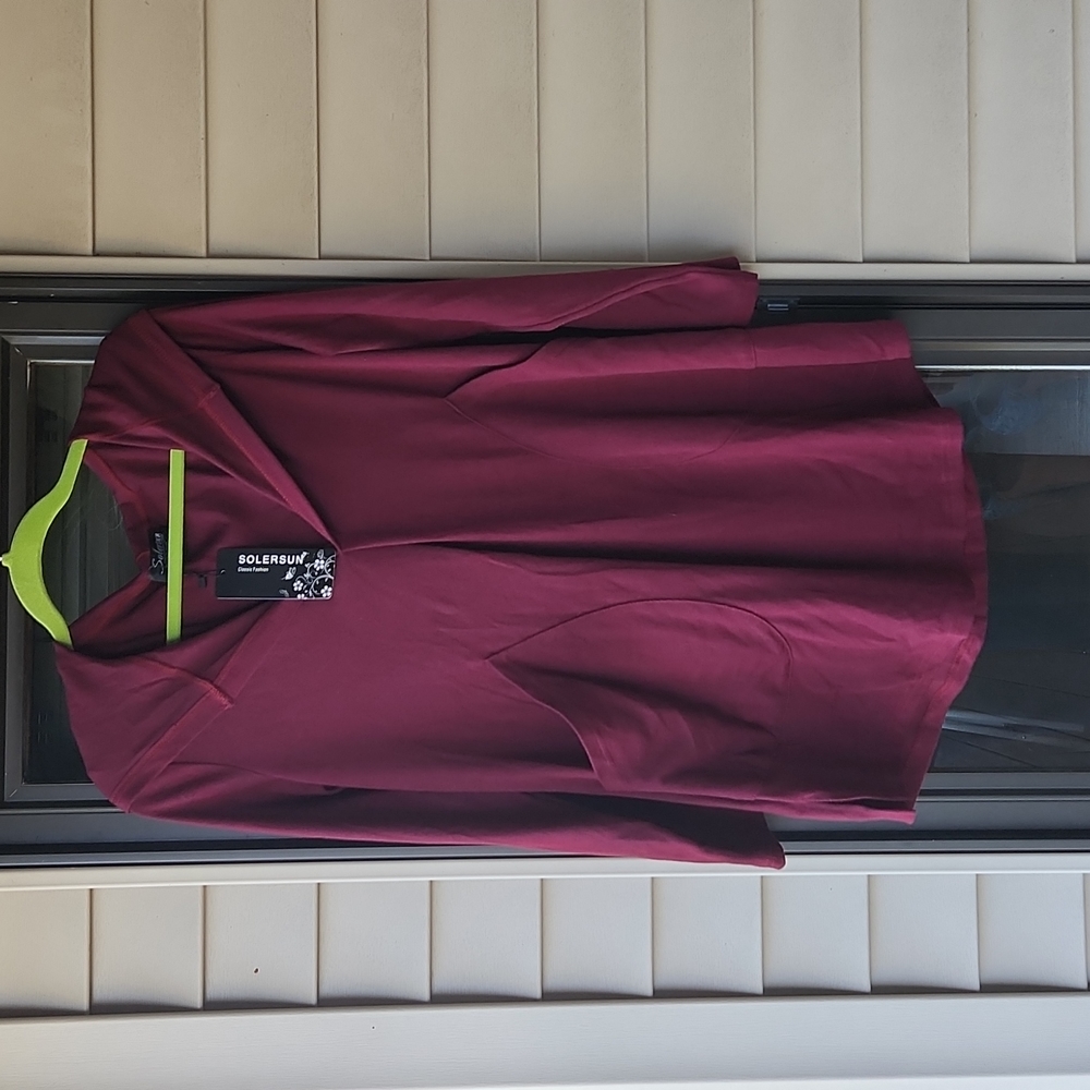 NWT Cute Maroon Lightweight Hoodie/Tunic